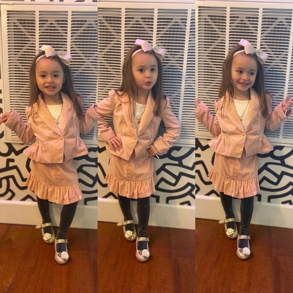 Pink Rachel Zoe girl suit